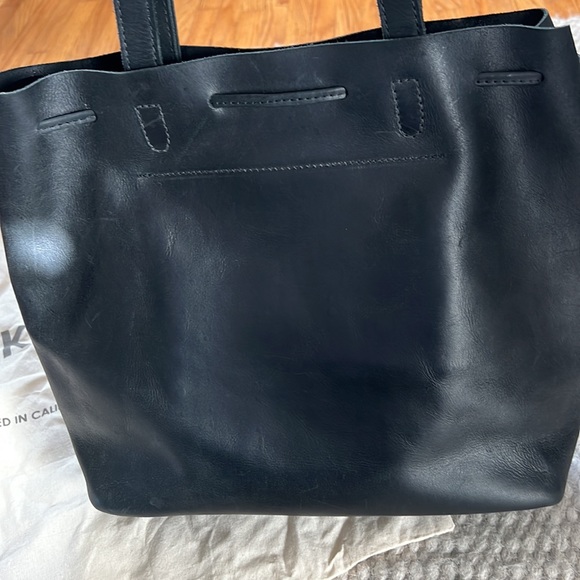 Parker Clay Emma Bucket Bag - Picture 3 of 4